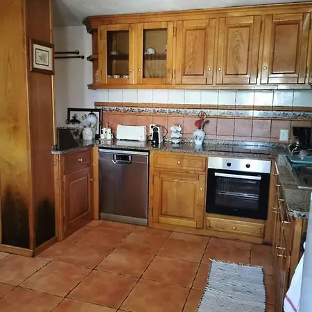 Local Madre De Cima Vinhais