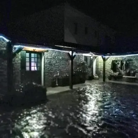 Local Madre De Cima *