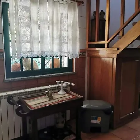 Local Madre De Cima Kır Evi *