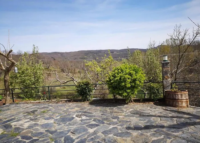 Local Madre De Cima Hétvégi ház