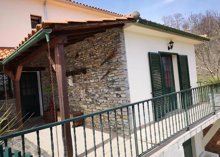 Local Madre De Cima *