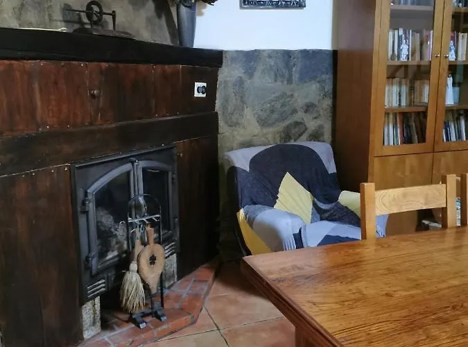 Hétvégi ház Local Madre De Cima