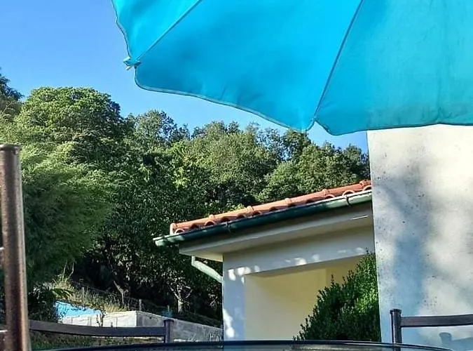 Local Madre De Cima Hétvégi ház