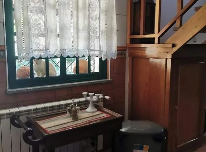 Local Madre De Cima Hétvégi ház *